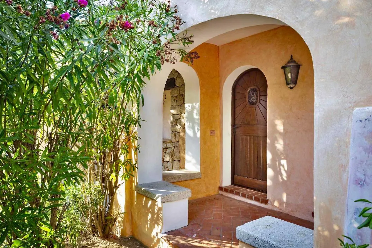 Apartment In Liscia Di Vacca - Sardinien 43449 Italy